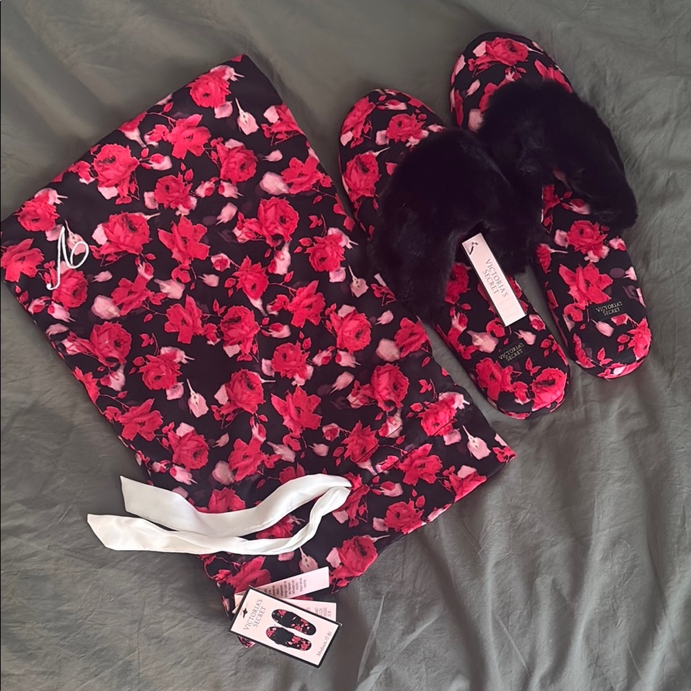 Floral Pink slippers and bag